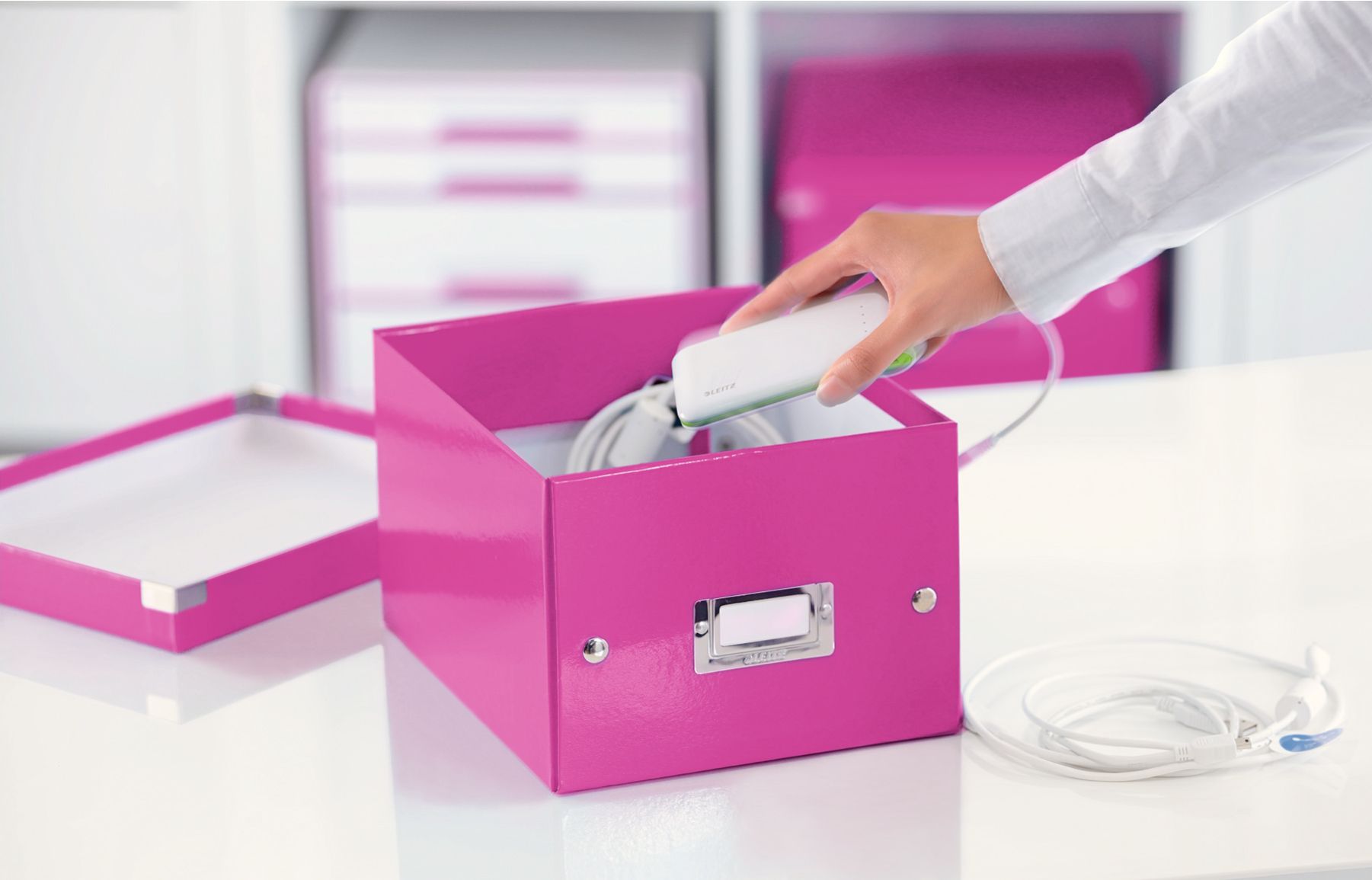 CUTIE DEPOZITARE MICA ROZ CLICK&STORE LEITZ - imagine 3