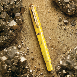 STILOU CLASSIC M200 F EDITIE SPECIALA PYRITE+CALIMARA PYRITE 50ML CUTIE CADOU